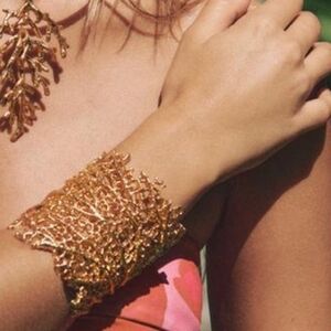 Zara Shimmering Gold Coral-Textured Cuff Bracelet